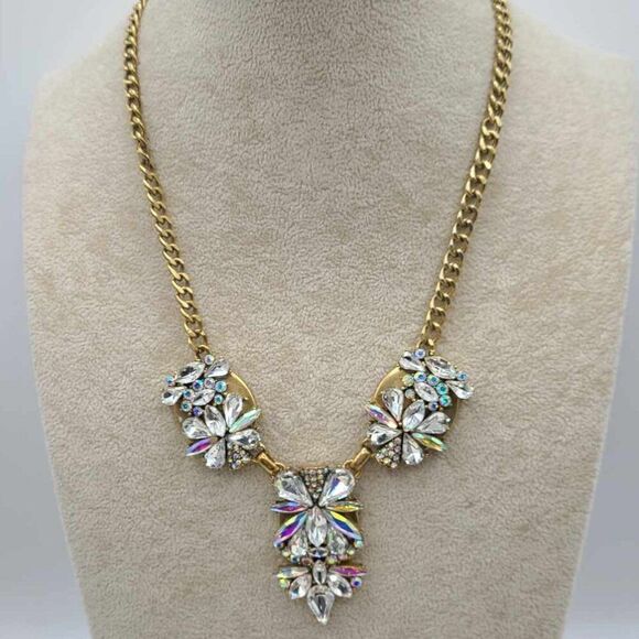 J Crew Clear Crystal Gold Tone Statement Necklace - Picture 8 of 8